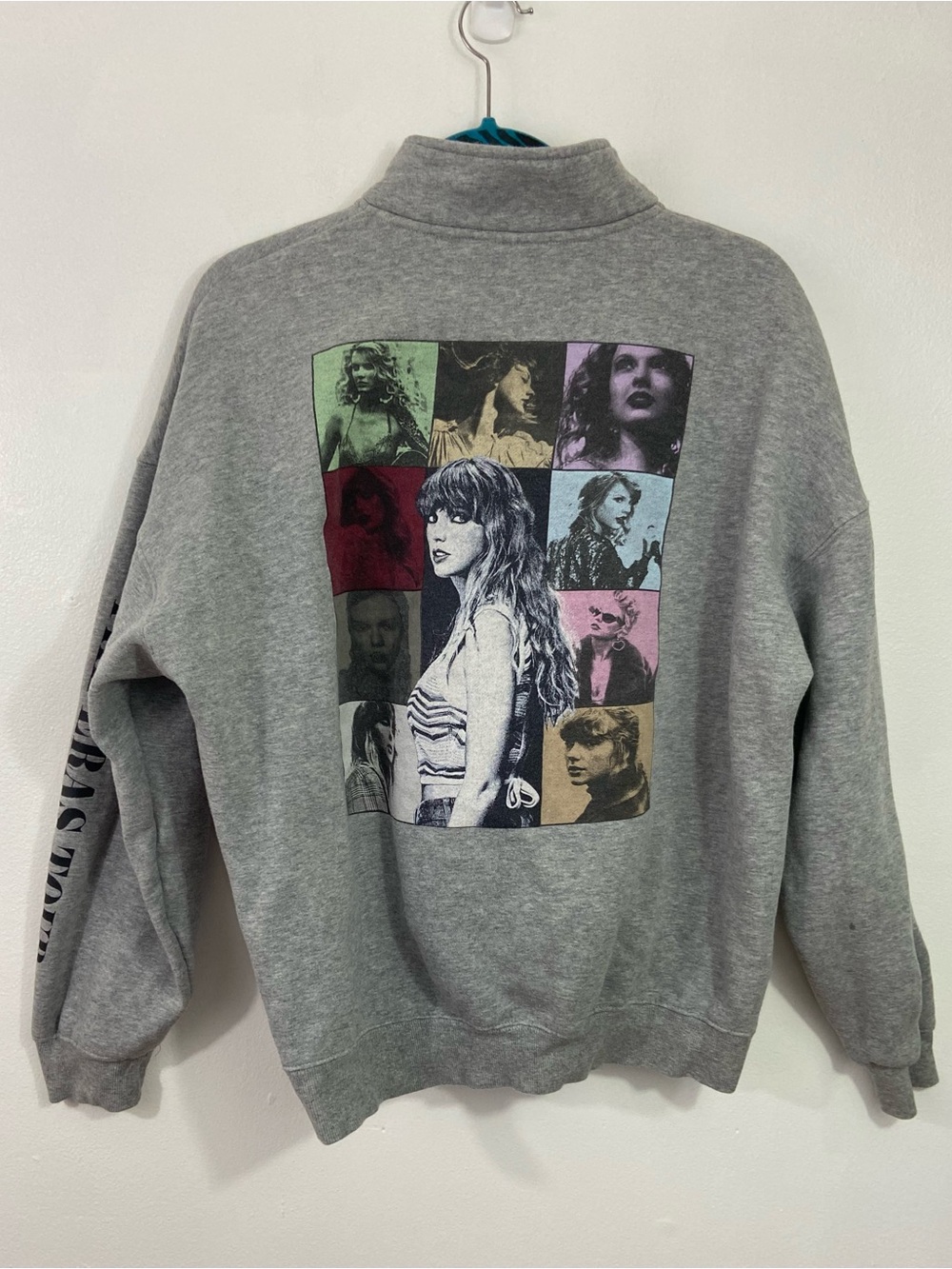 Taylor Swift The Eras Tour Quarter Zip Pullover Gray Fleece Sweatshirt Large